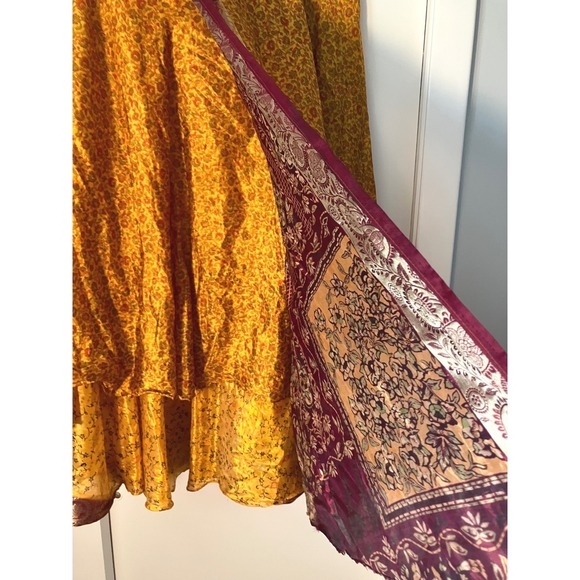 Mexicali Blues Silk Wrap Skirt Size XL Floral Print Bohemian Layered Maxi India - Picture 3 of 10